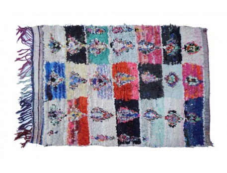 Grand tapis 120 x 170 boucherouite marocain coloré