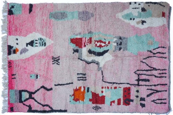 Large Boujad 200 x 290 berber carpet - Pink blue and black