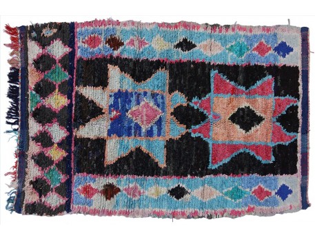 Tapis Boucherouite ancien noir et motifs bleu et rose