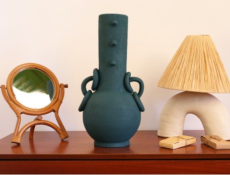Vase en céramique bleu canard. Fait-main au Maroc.
