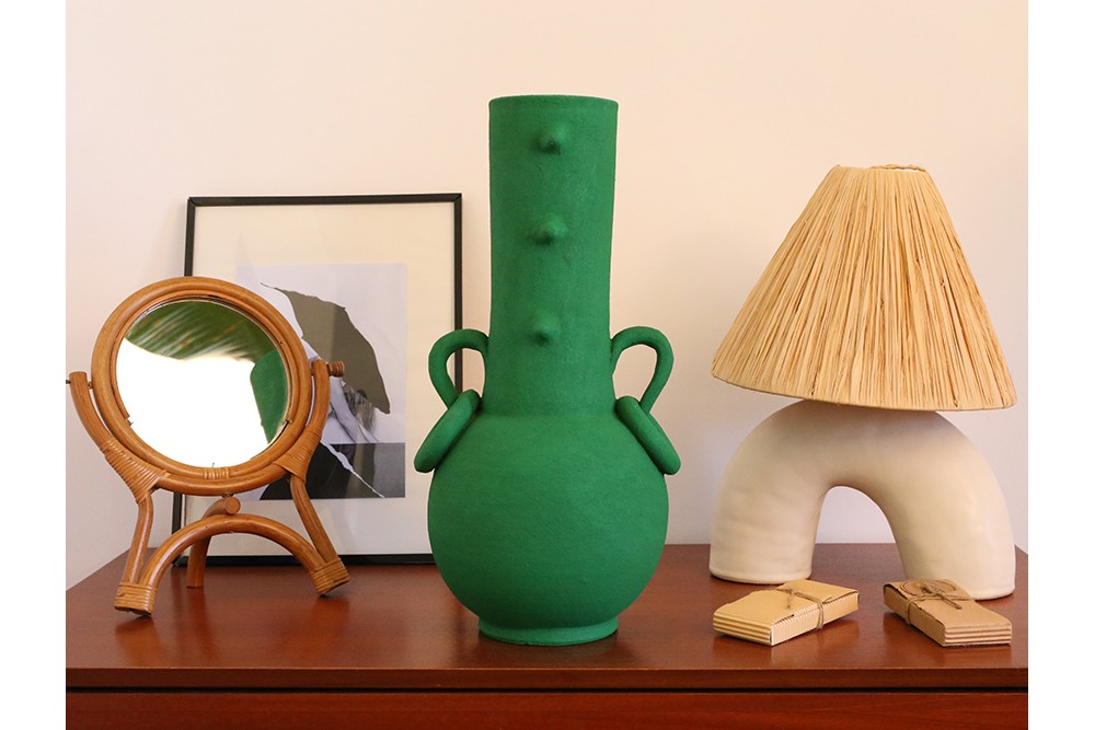 Grand vase en céramique vert. Fait-main au Maroc.