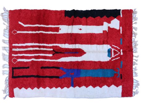 Tapis berbère Azilal en laine rouge et formes abstraites blanches et bleues