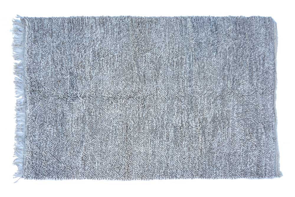 Grand tapis berbère Béni Ouarain uni gris