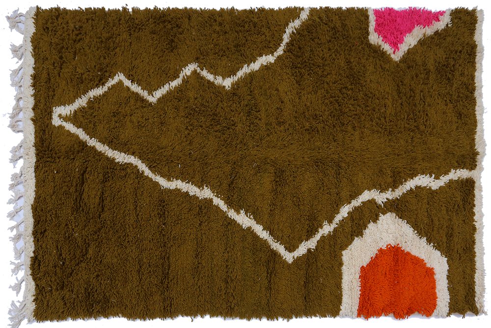 Grand tapis berbère Azilal moderne vert marron terracotta et rose