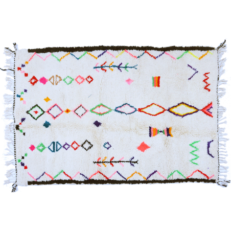 Grand tapis berbère Azilal blanc avec lignes de losange vert jaune et rose