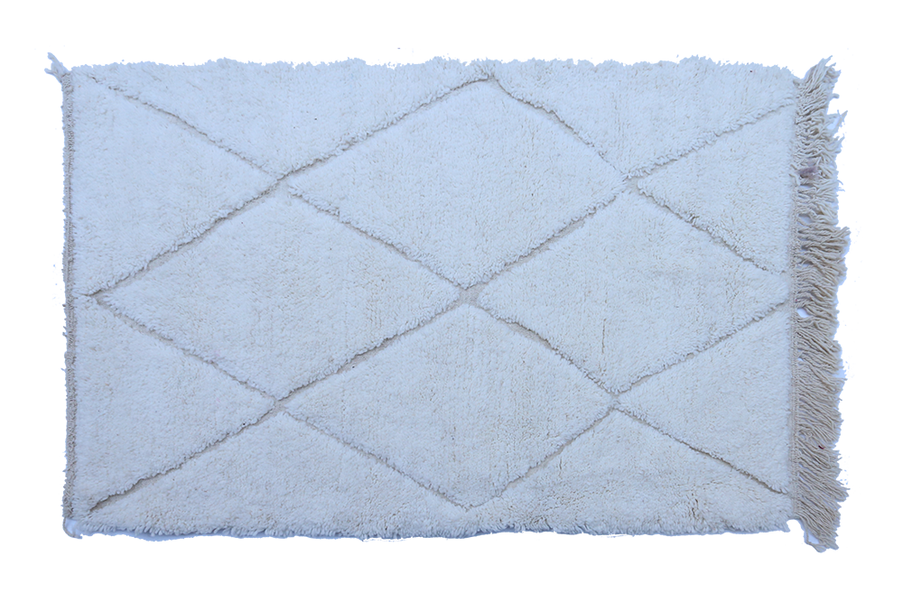 Petit tapis berbère Béni Ouarain blanc uni avec des losanges gravés