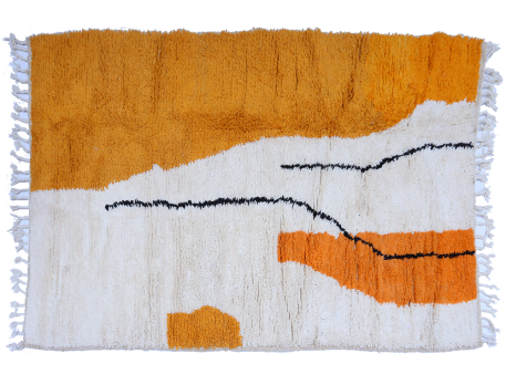 Tapis berbère Azilal moderne blanc et orange avec lignes noires