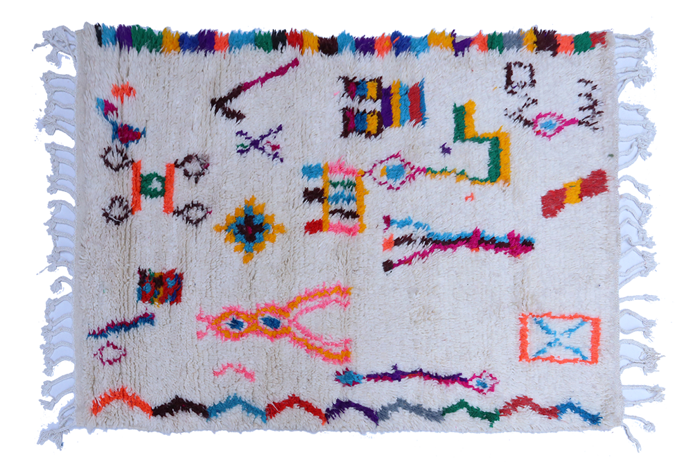 White Azilal Berber carpet with pink, red, orange, blue, green and yellow motifs