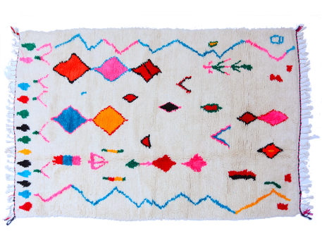 Grand tapis berbère Azilal blanc avec losange et zigzags rose bleu orange et jaune
