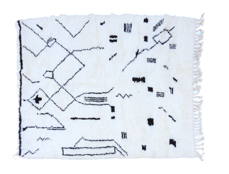 Large white Beni Ouarain Berber carpet with black motifs