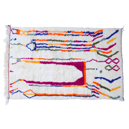Berberteppich Azilal weiß mit farbigen Linien in rosa blau grün orange gelb 