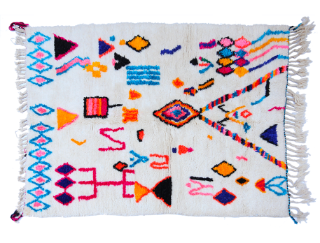 Berberteppich Azilal, weiß mit Linien und Mustern grün orange gelb blau und rosa