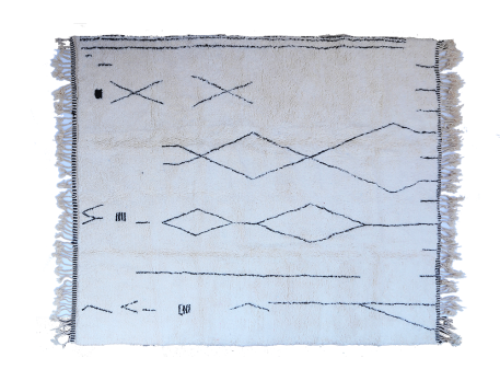 Très grand tapis berbère Béni Ouarain carré blanc avec lignes asymétriques en noir