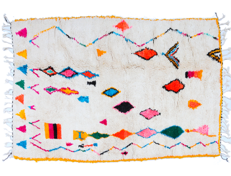 Très grand tapis berbère Azilal blanc avec losanges et zigzags bleus rose jaune et vert