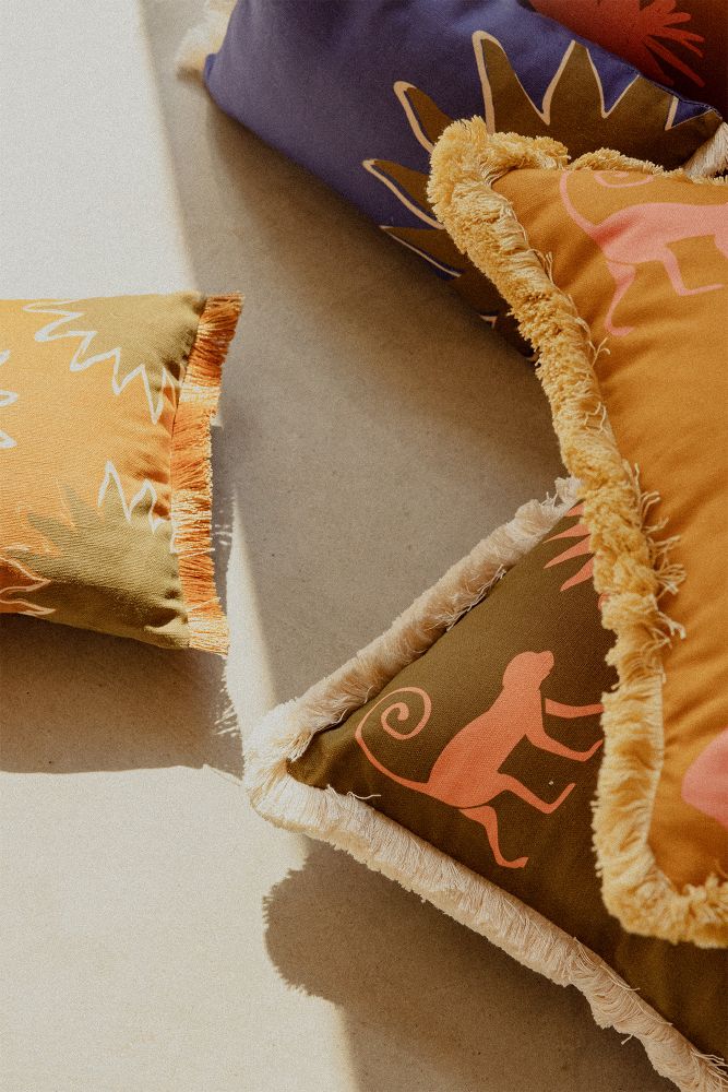 copy ofYellow cushion cover. M3TISS.