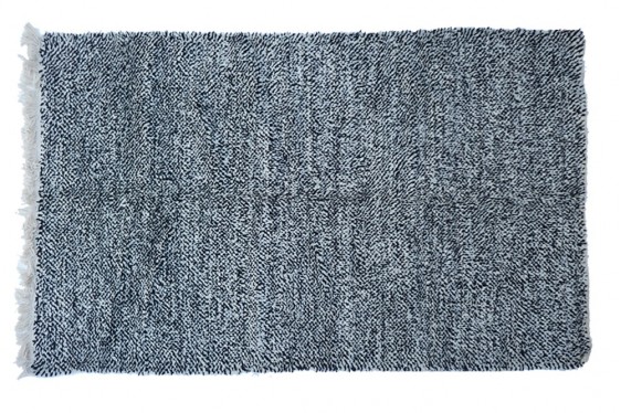 Large Woolen Béni ouarain Berber carpet grey and white with dots